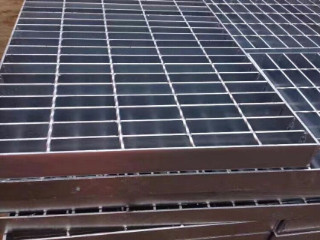 輪船平臺走道鋼格柵用什么規(guī)格 輪船平臺走道鋼格柵用什么規(guī)格